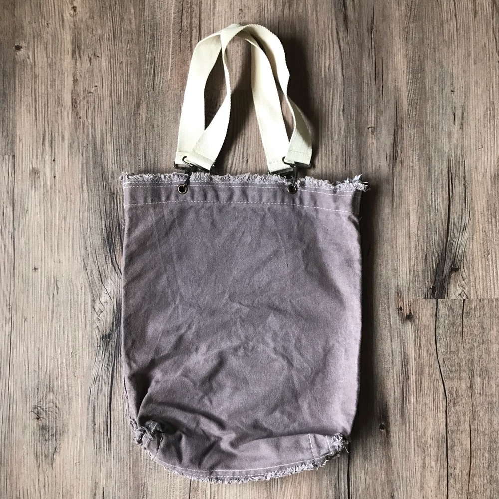 Shoulder Bag - Picture 4 of 7